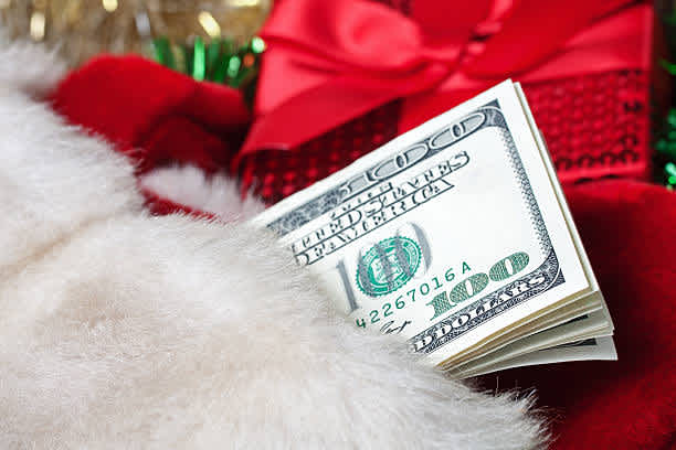 4 Quick Ways To Get Fast Cash For The Holidays