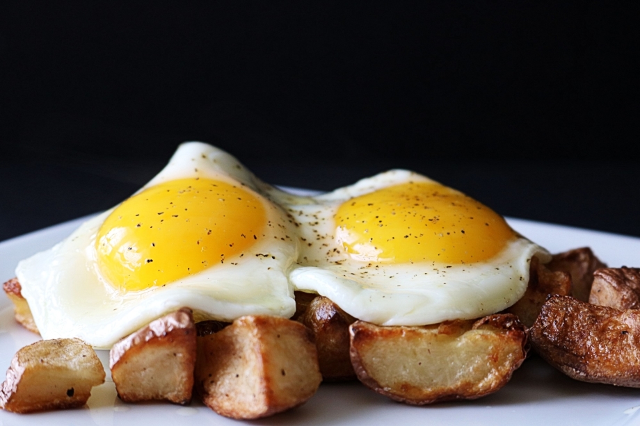Perfect sunny side up fried eggs