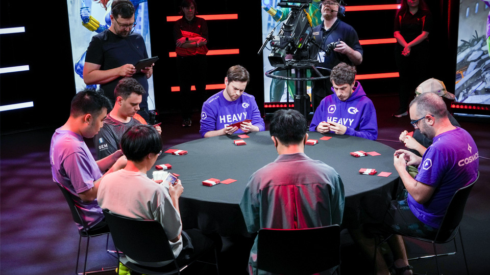 Pro Tour Magic: The Gathering® | Marvel Super Heroes Day One Highlights