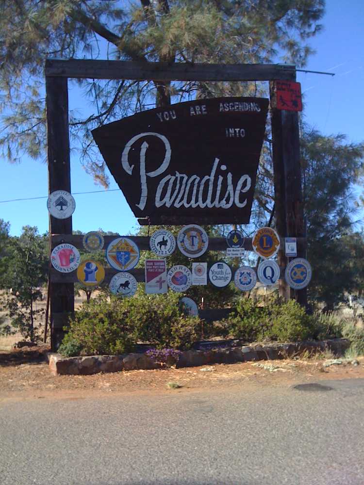 Paradise Welcome Board