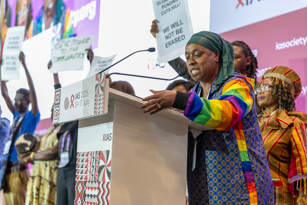 An HIV Conference in Mourning