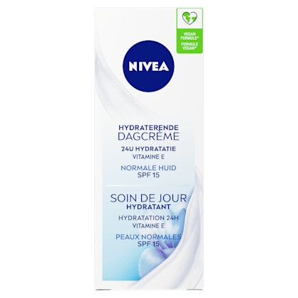 Nivea Essentials  Dagcrème + 24H Hydra SPF15