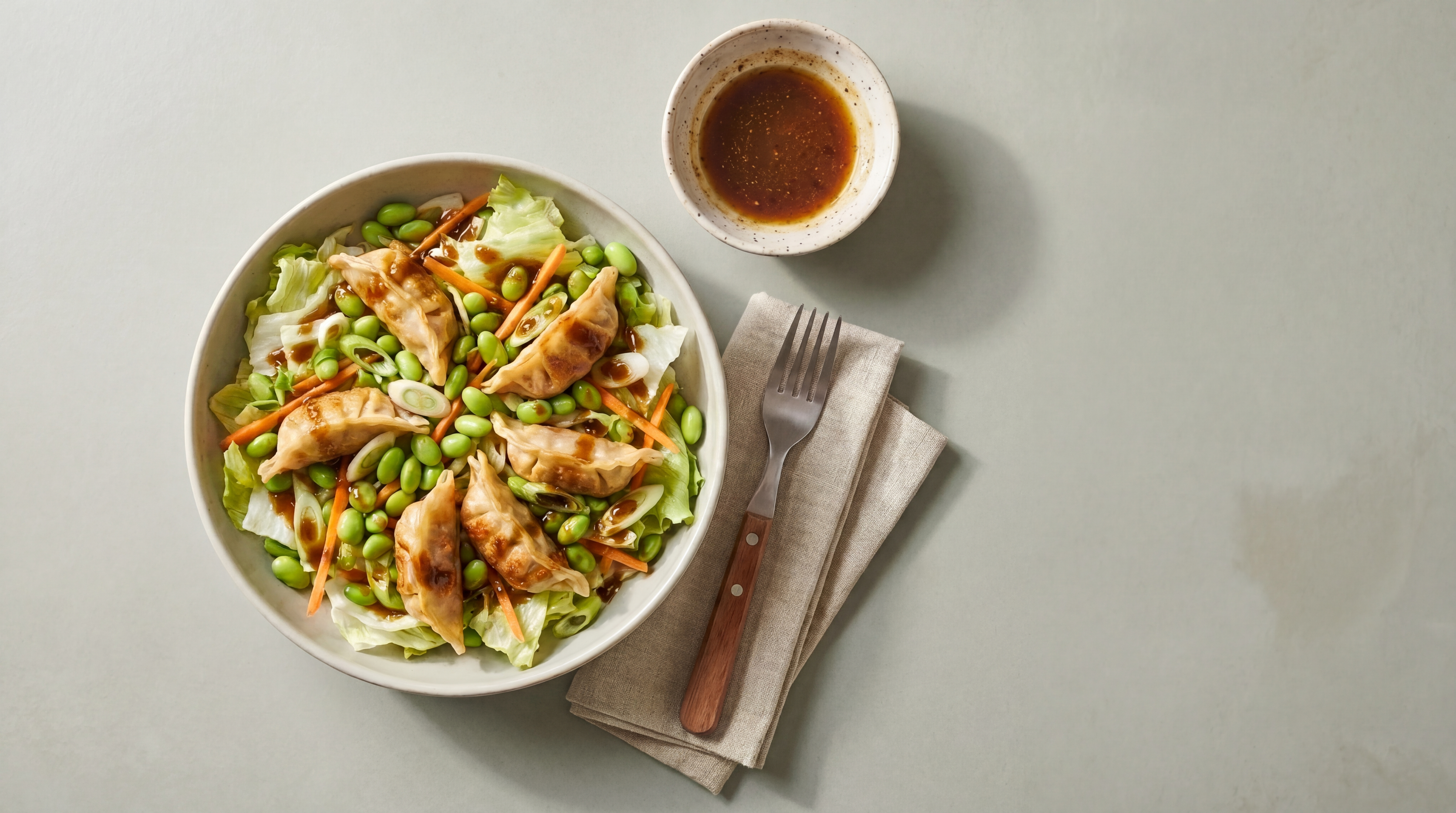 Gyoza salade met edamame