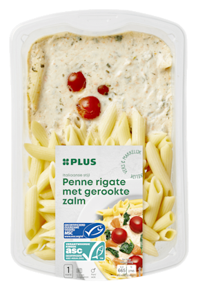 Penne rigate met gerookte zalm