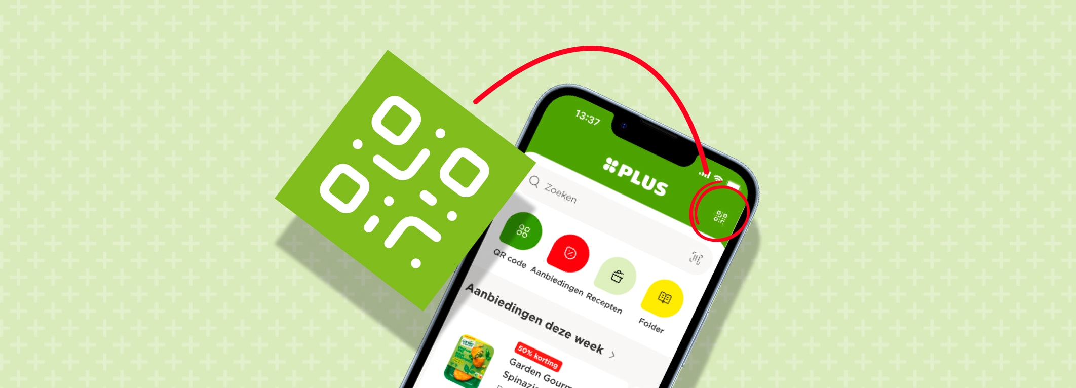 Telefoon met beeld van de PLUS app, met inzoom op de QR-code
