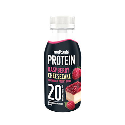 Protein yoghurt drink raspberry cheese