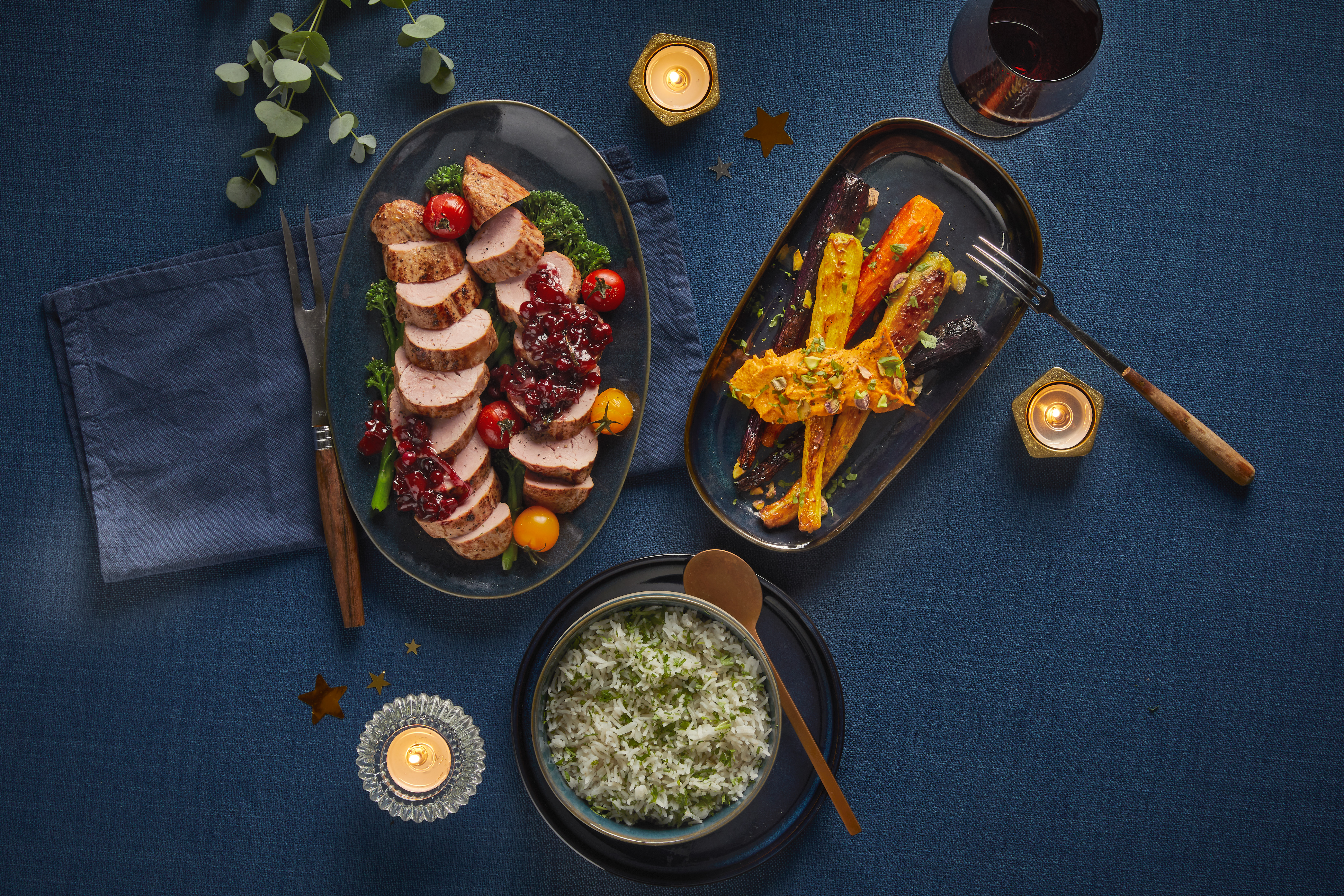 Varkenshaas met cranberry-stoofpeersaus en kruidenrijst