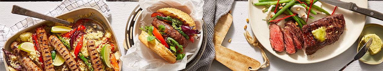 BBQ-recepten met vlees, bavette, hamburgers en chipolata's met gegrilde groentecouscous