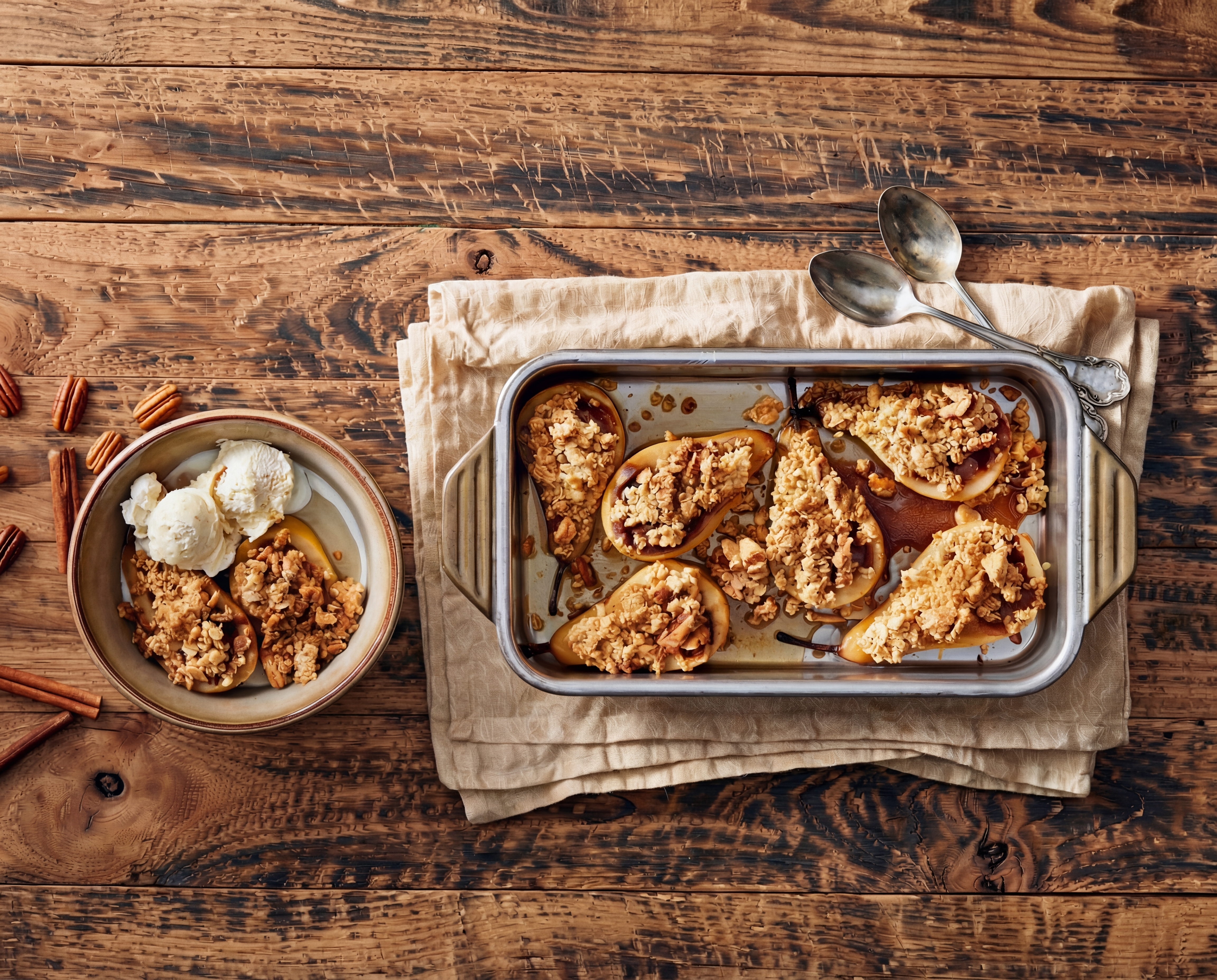 Gevulde peren met havermoutcrumble uit de oven
