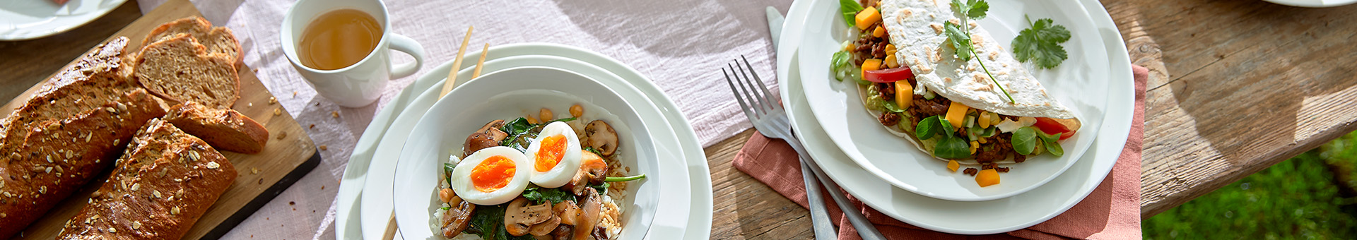 Verschillende recepten geserveerd op VTWonen-servies.