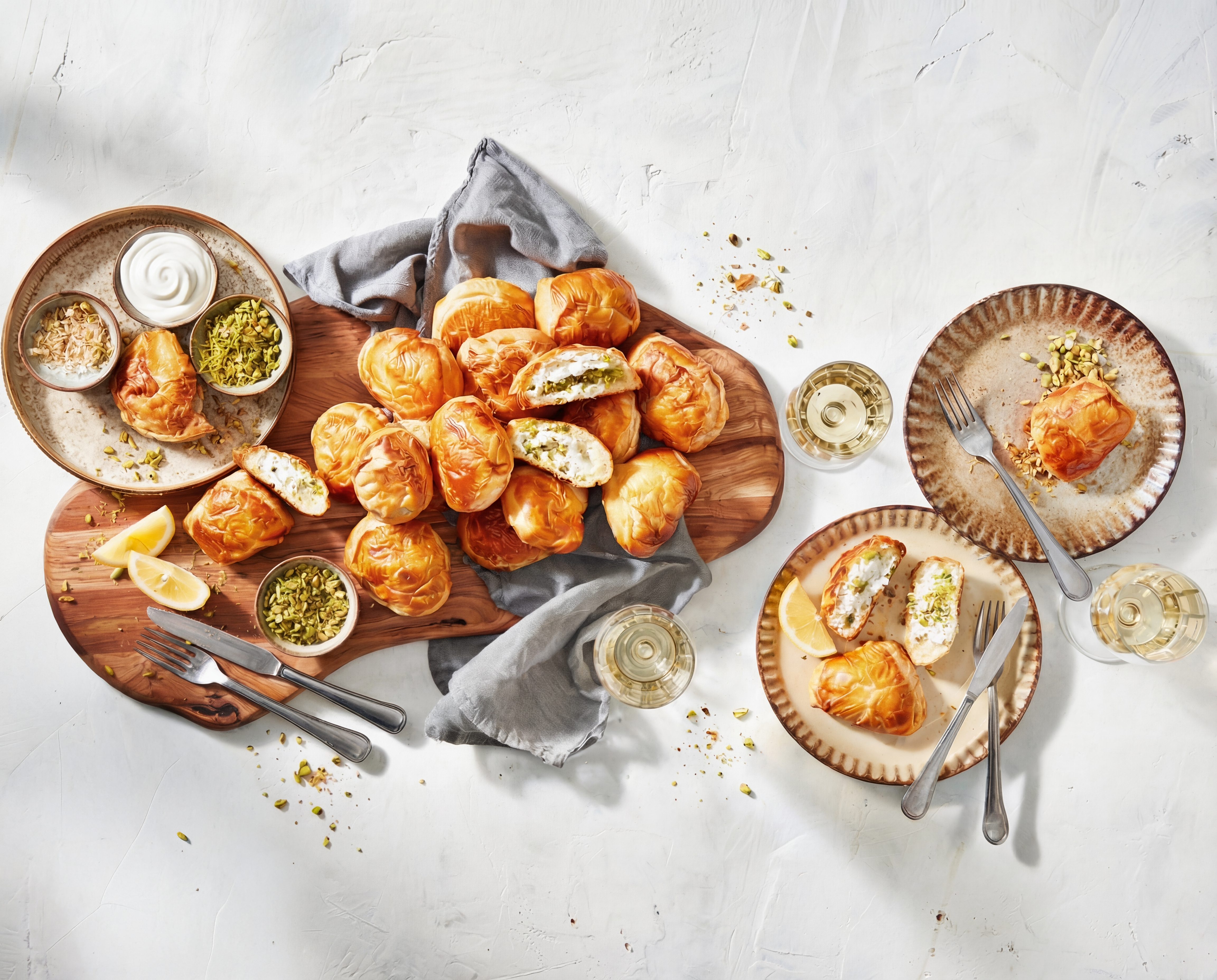 Luxe gevulde oliebollen met room en pistache