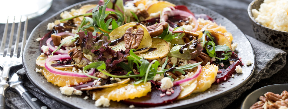 Carpaccio van mineola’s, rode biet en witte kaas