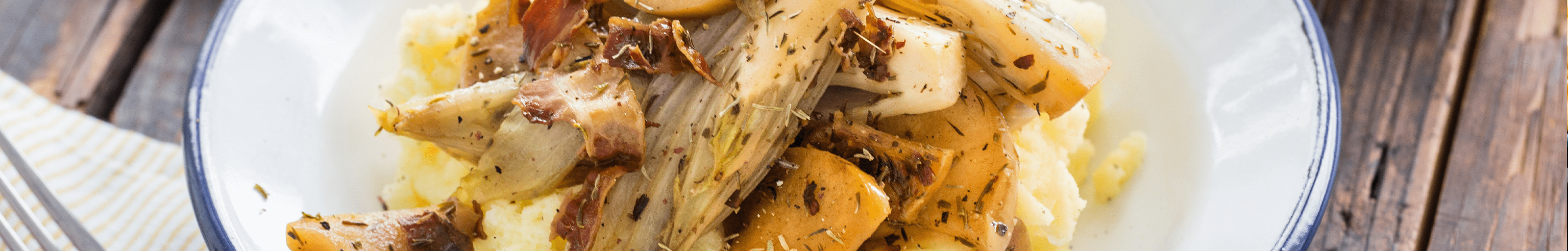 Witlof recept van gekaramelliseerde witlof met appel en ontbijtspek.