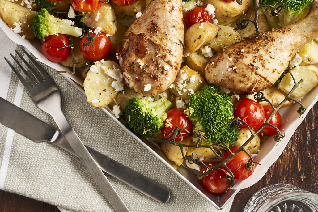 Geroosterde feta-aardappeltjes met kip en broccoli