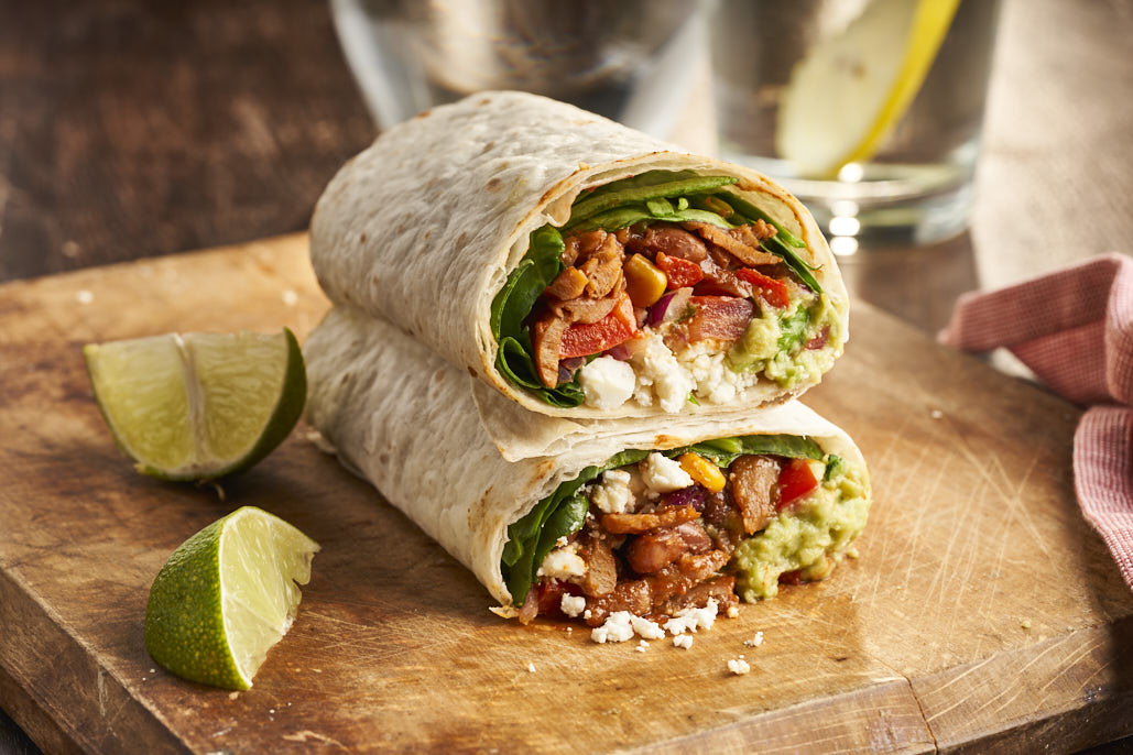 Vegetarische burrito's met shoarma, bonenmix en guacamole