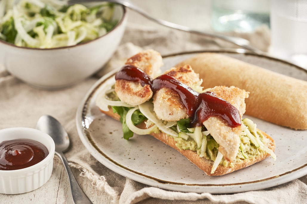 Ciabatta’s met krokante kip en barbecuesaus