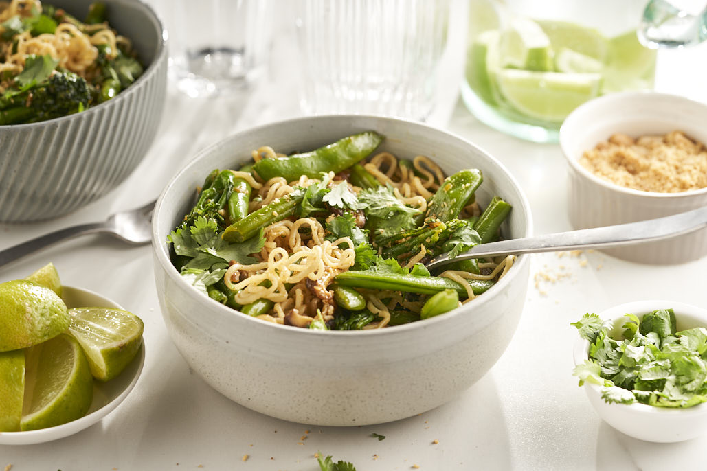 Oosterse noedels met shiitake en saté