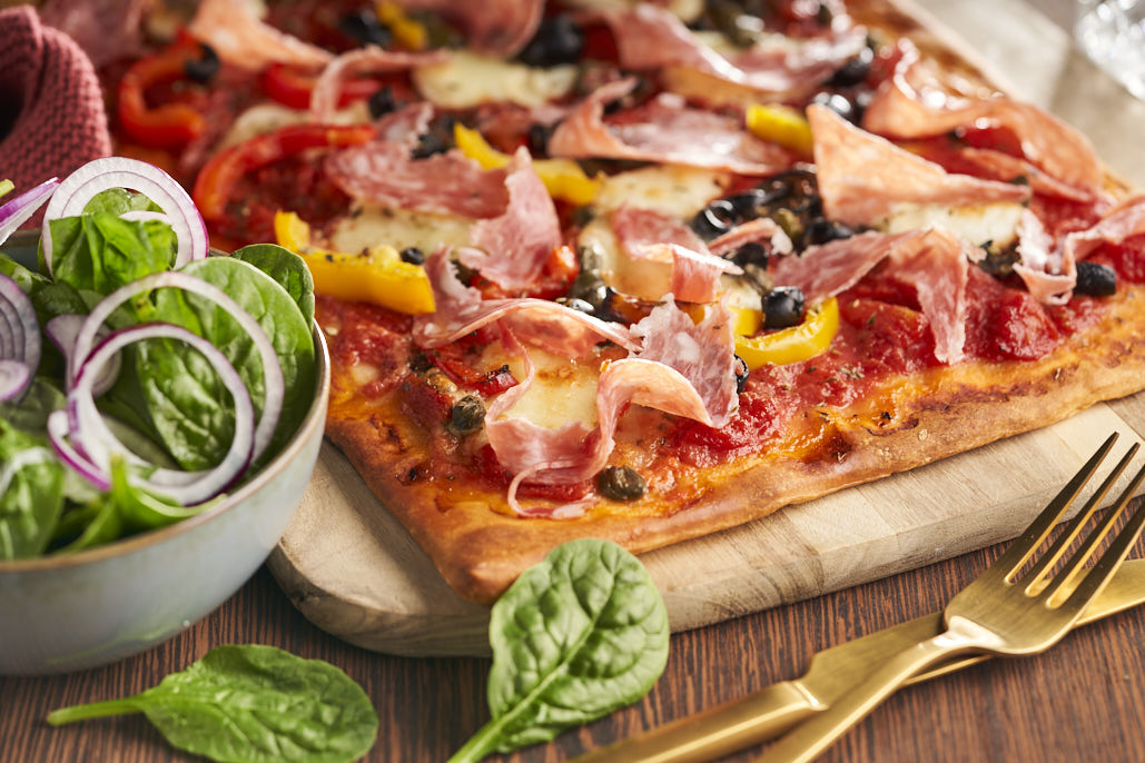 Pizza spinata romana met spinaziesalade