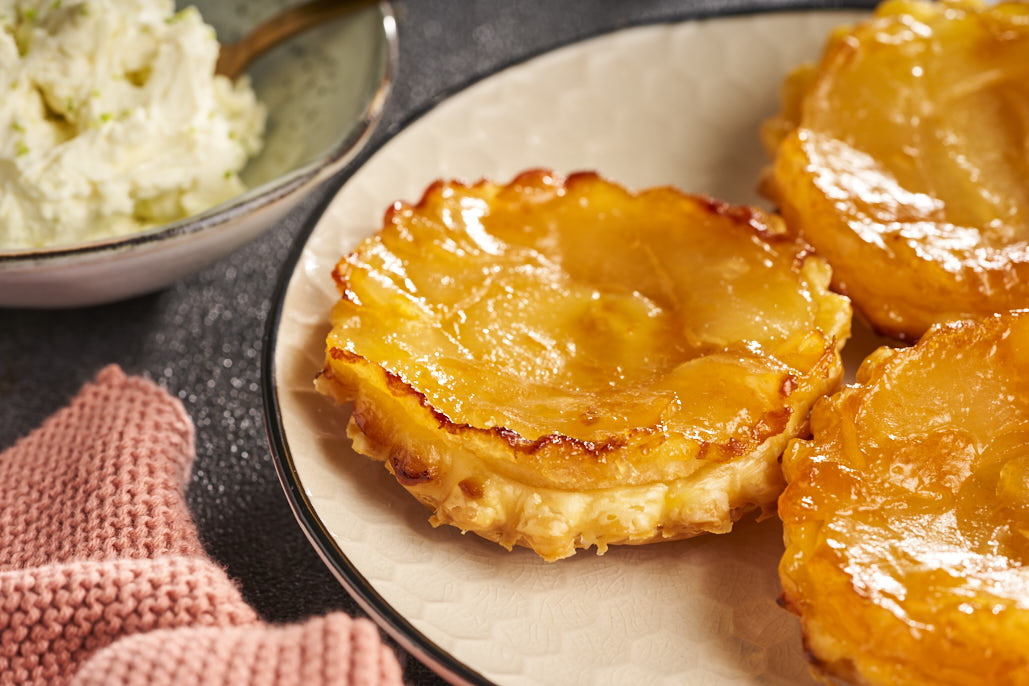 Mini tarte tatins met limoenroom