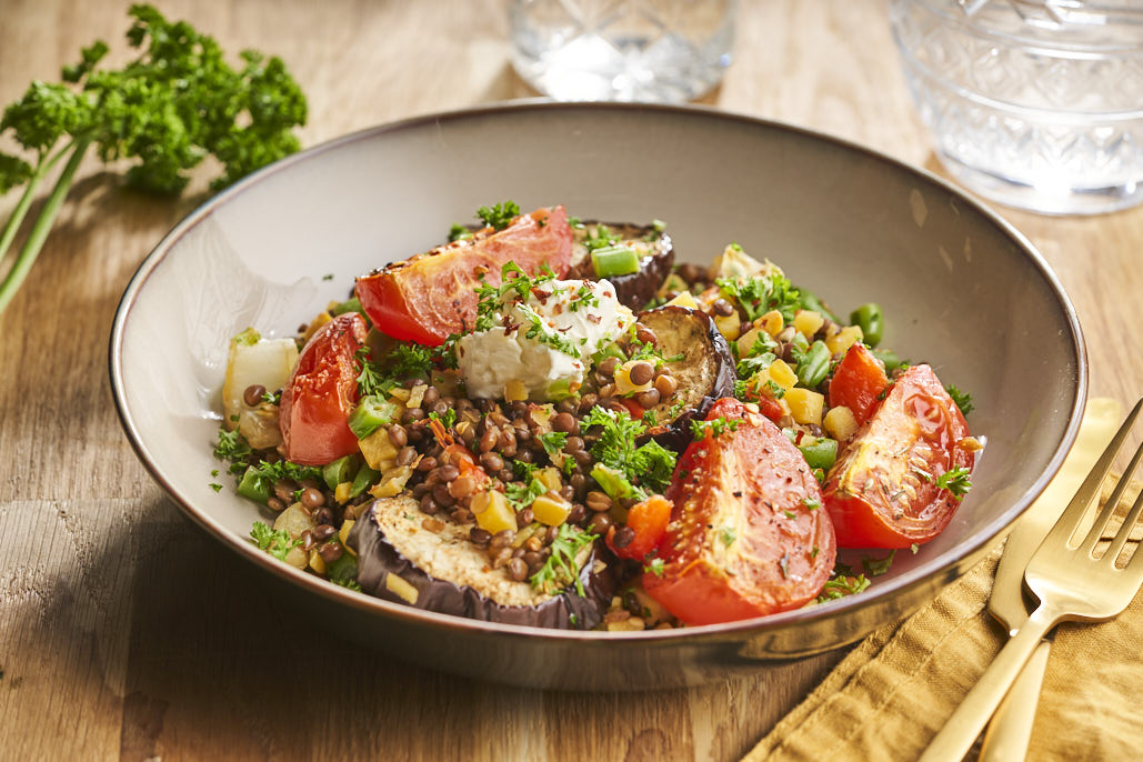 Linzenstoof met geroosterde tomaten en aubergine 