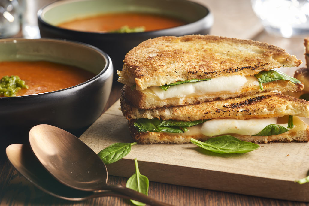 Tomatensoep met pittige tosti’s