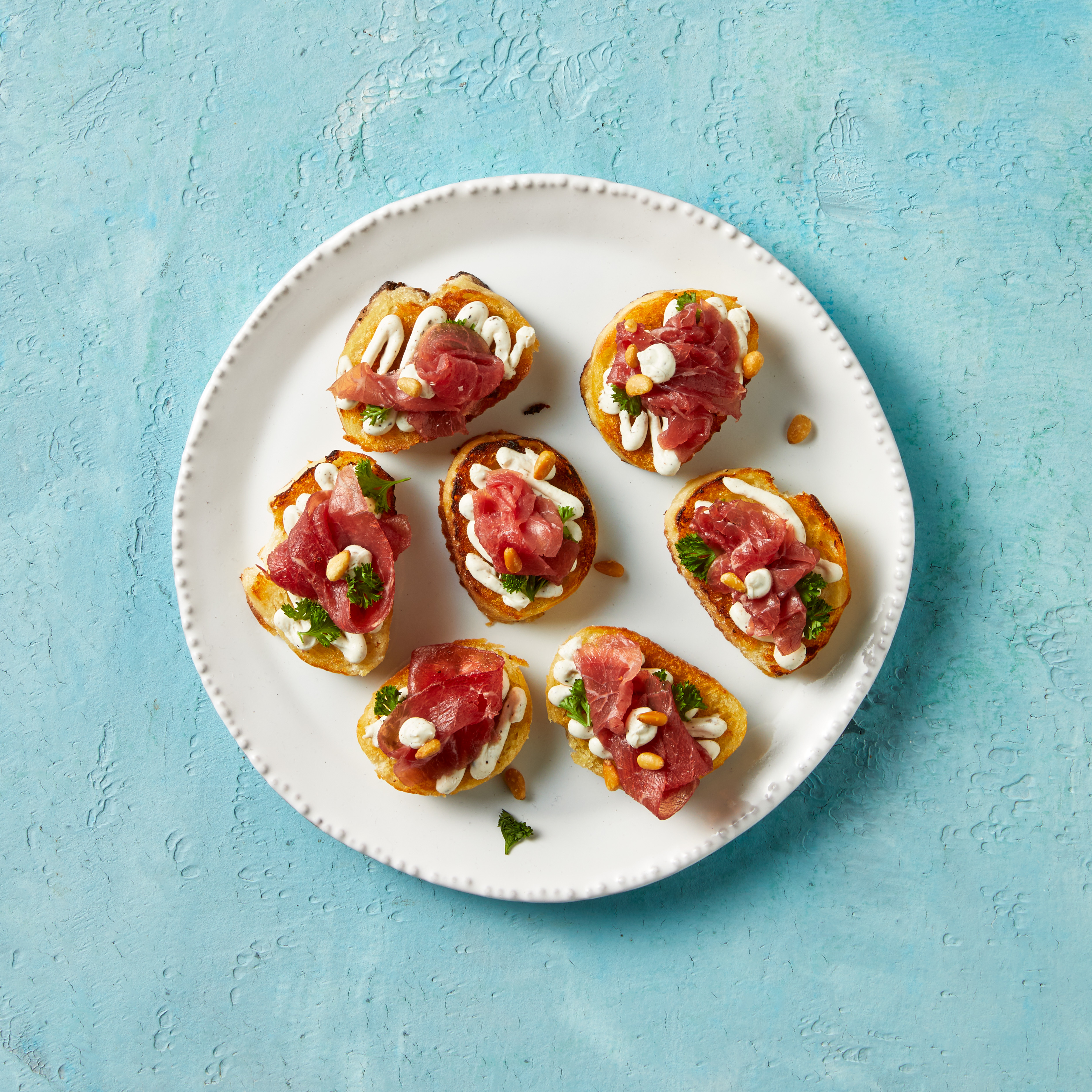 Carpacciotoastjes met truffelroomkaas