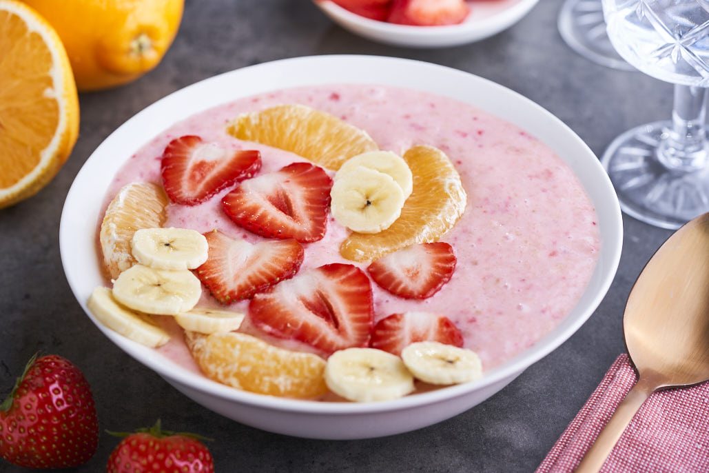 Aardbei-banaansmoothiebowls