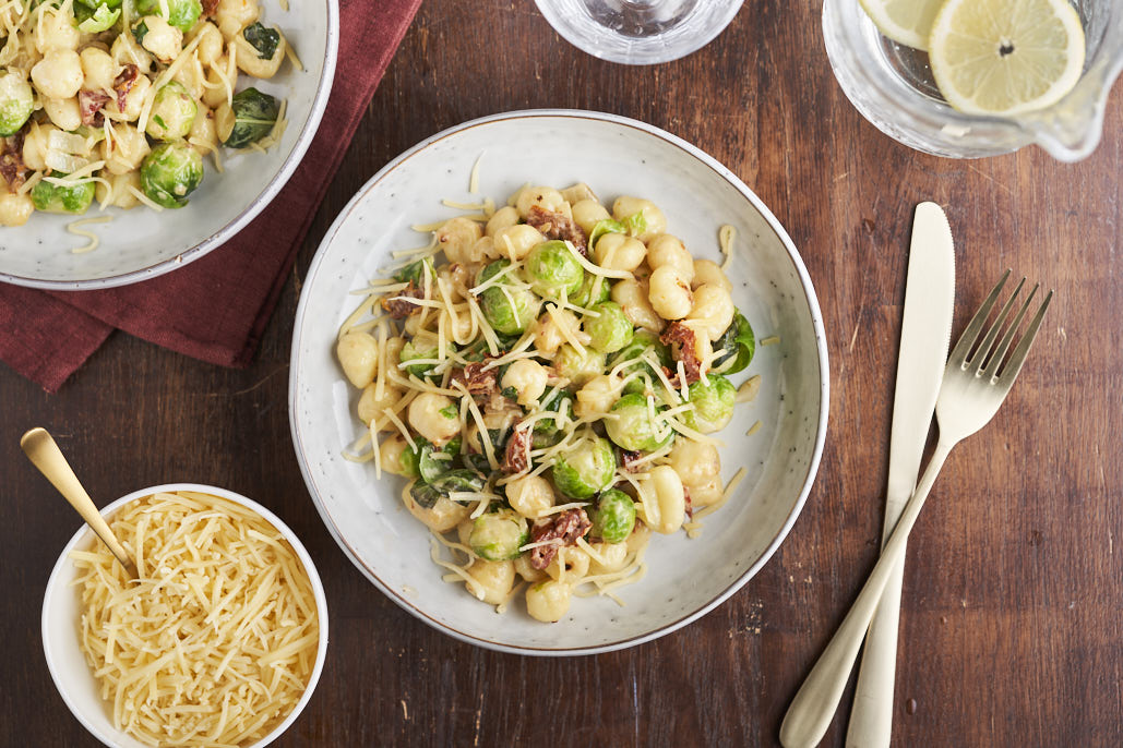 Gnocchi met romige spruitjes en zongedroogde tomaat 