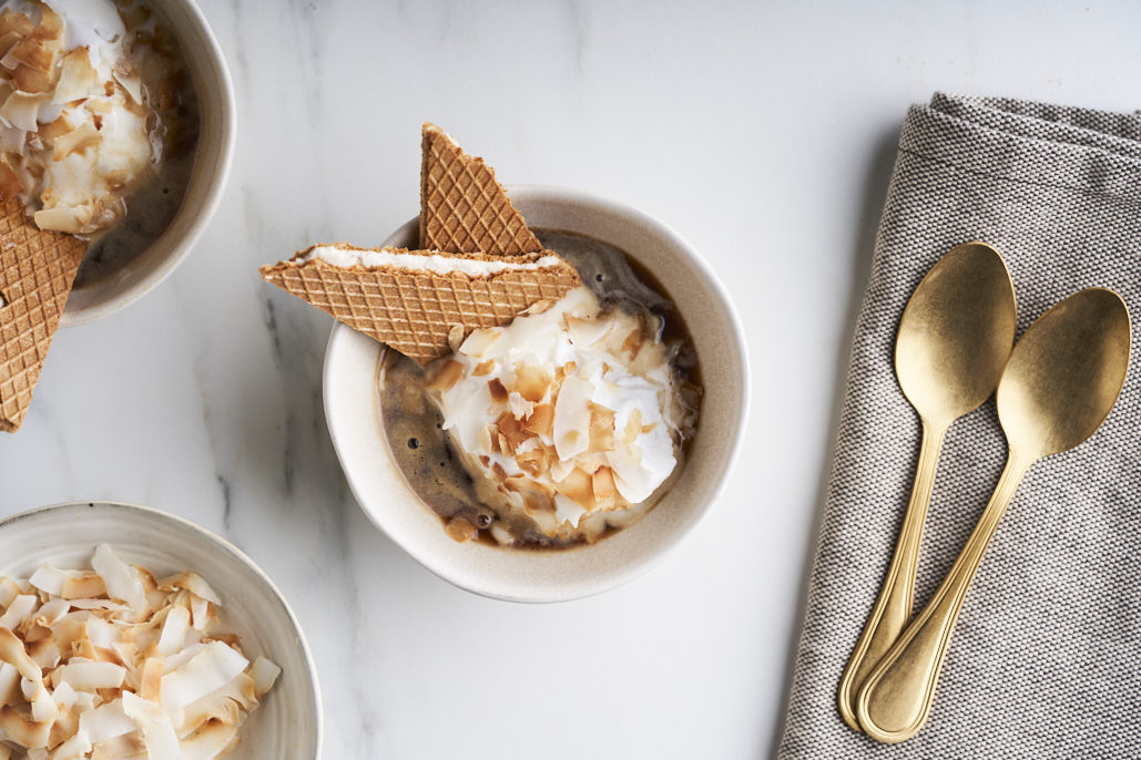 Tropische affogato met kokos