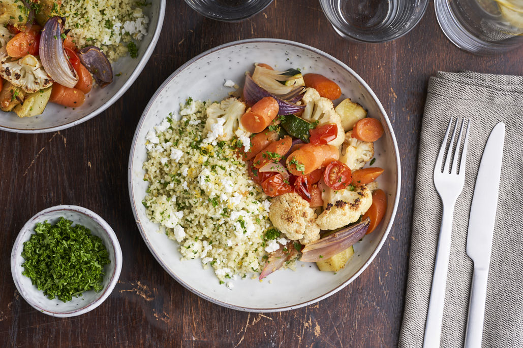 Vegetarische kruidencouscous met geroosterde groenten