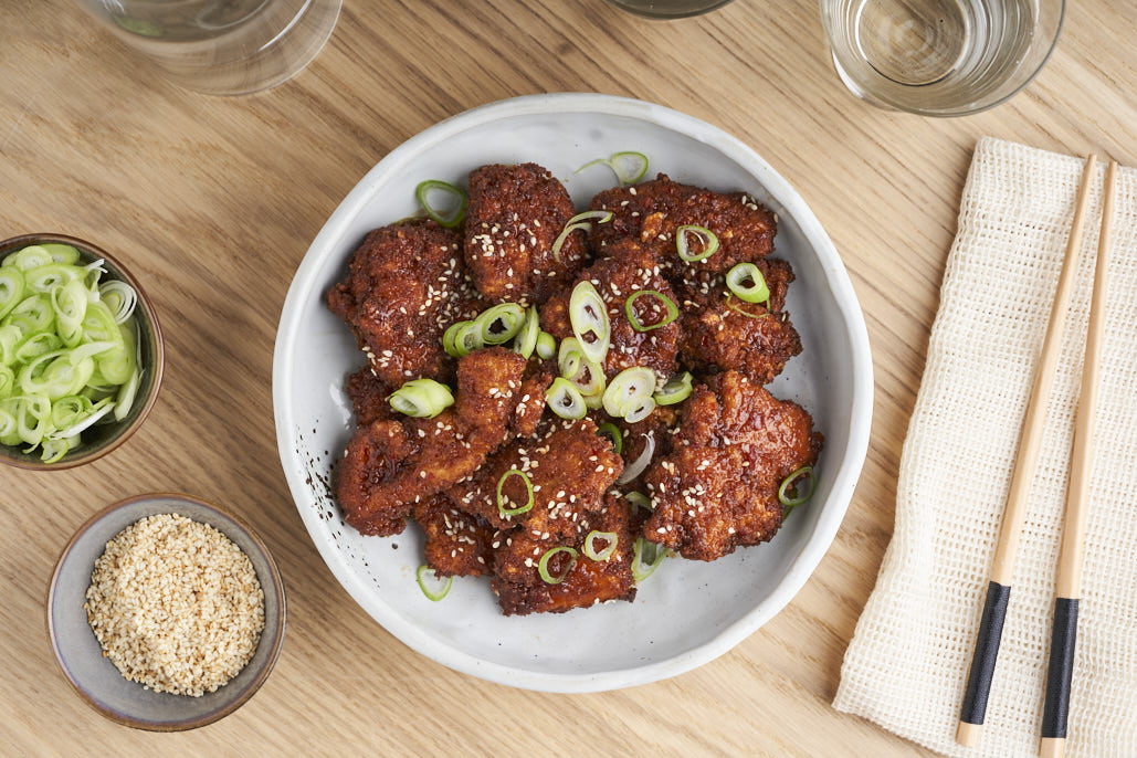 Gefrituurde kip met sinaasappel-chilisaus