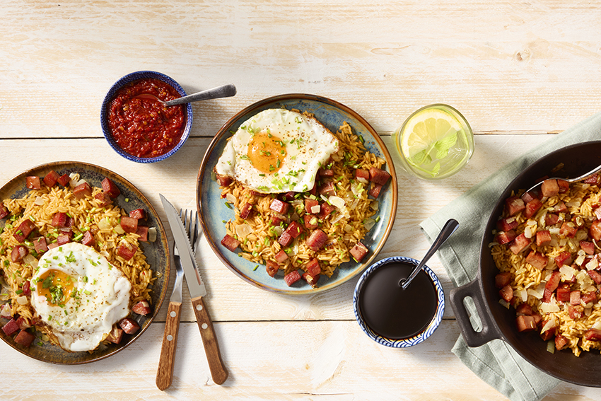 Nasi Goreng met lunchworst