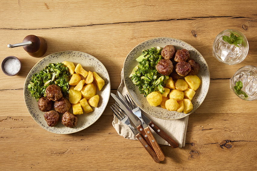 Andijvie roerbak met gehaktballetjes