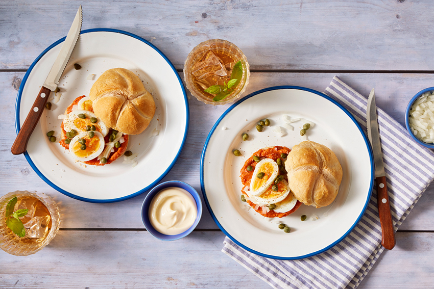 Broodje filet americain speciaal