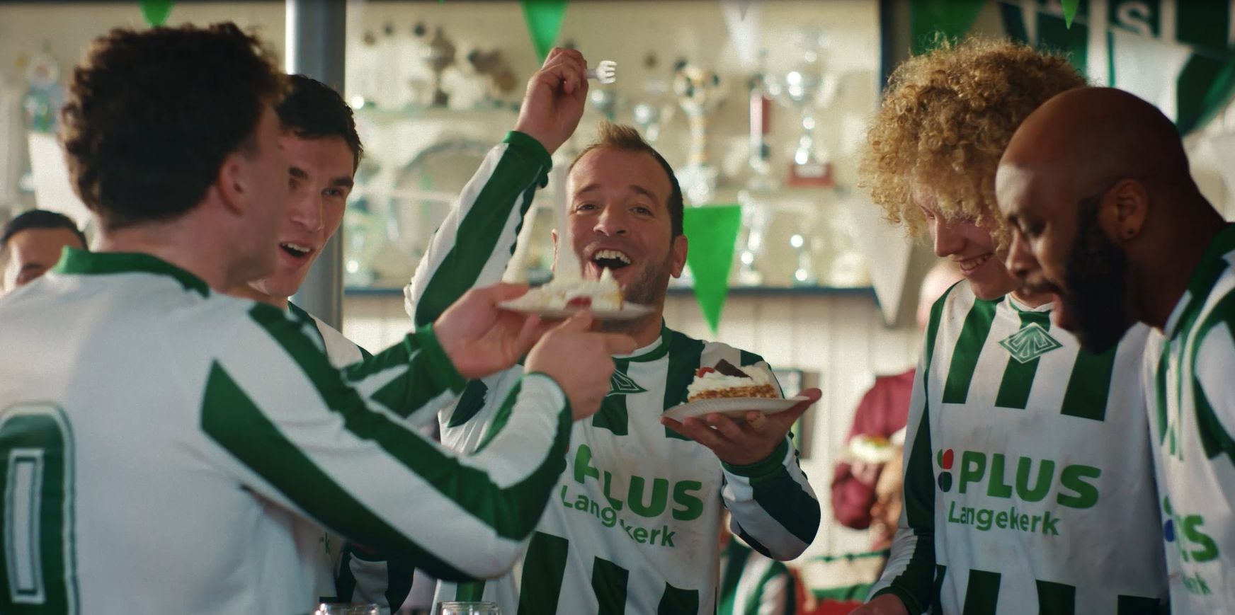 PLUS zet samenwerken centraal in nieuwe commercial