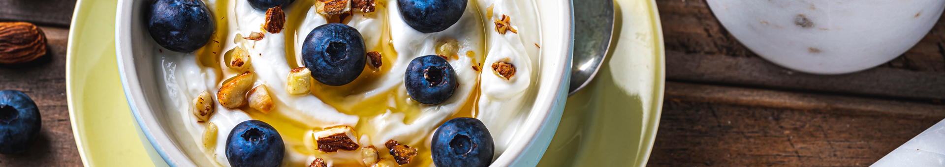 Yoghurt met blauwe bessen