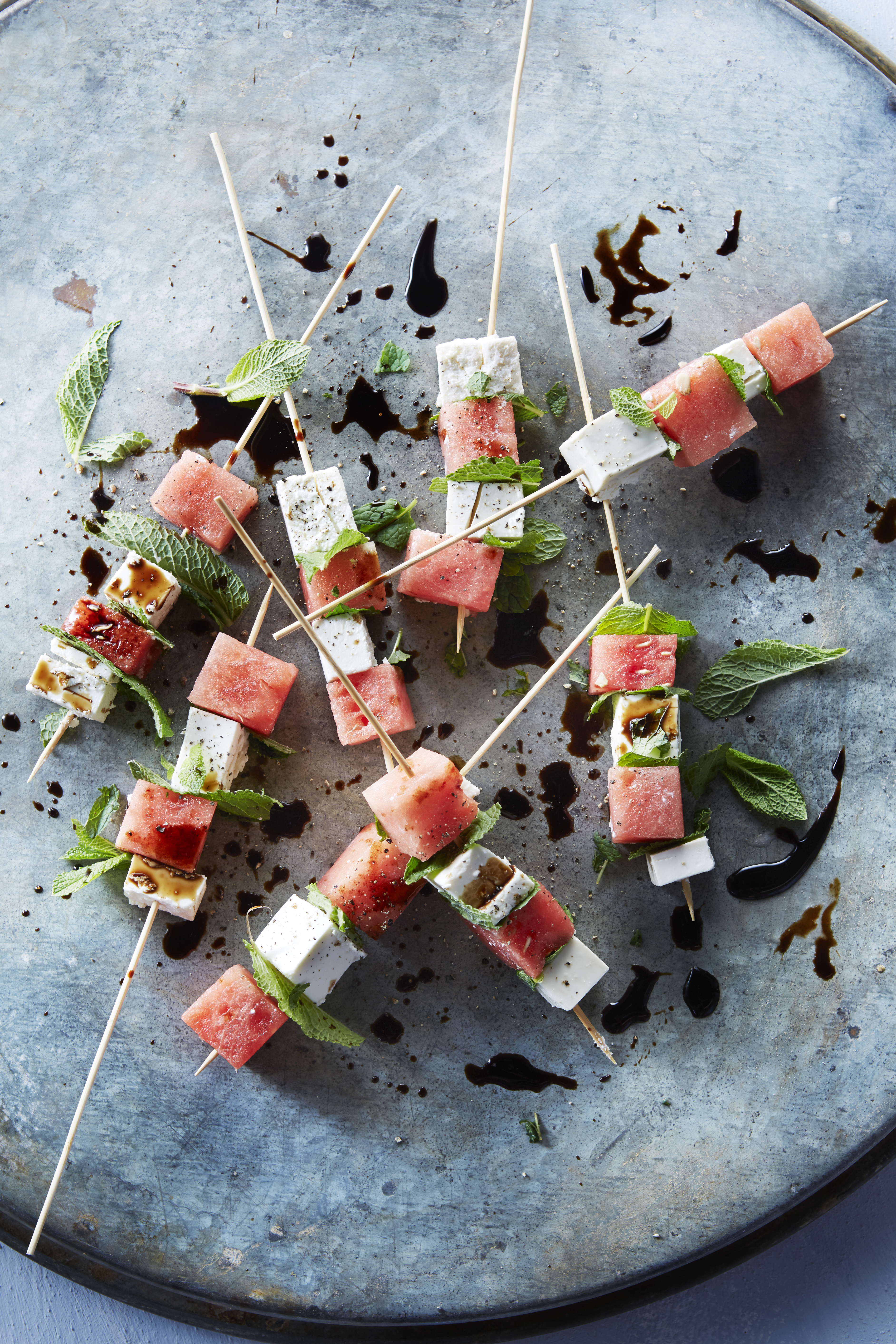 Watermeloenspiesjes met feta en munt