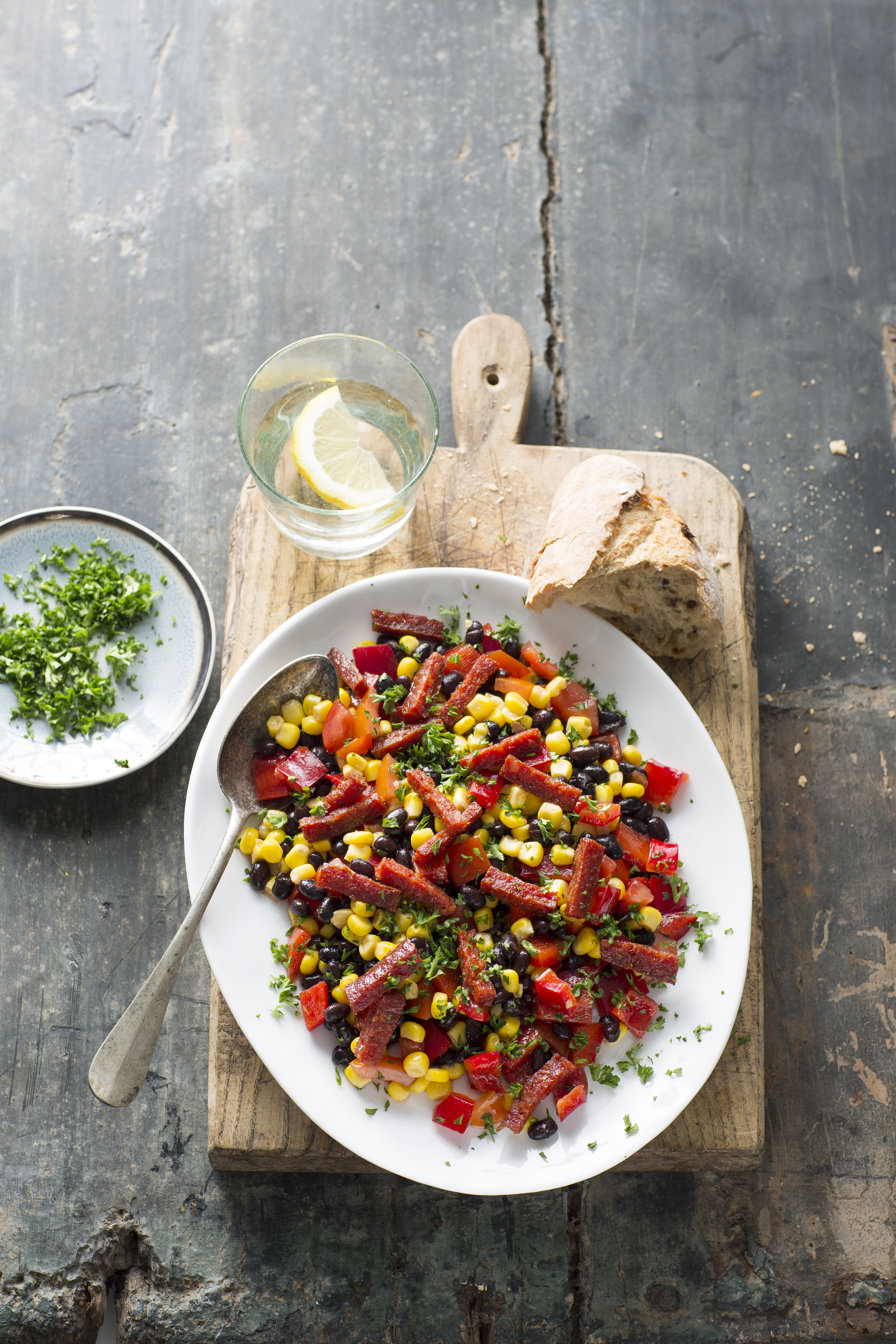 Bonensalade met maïs en chorizo