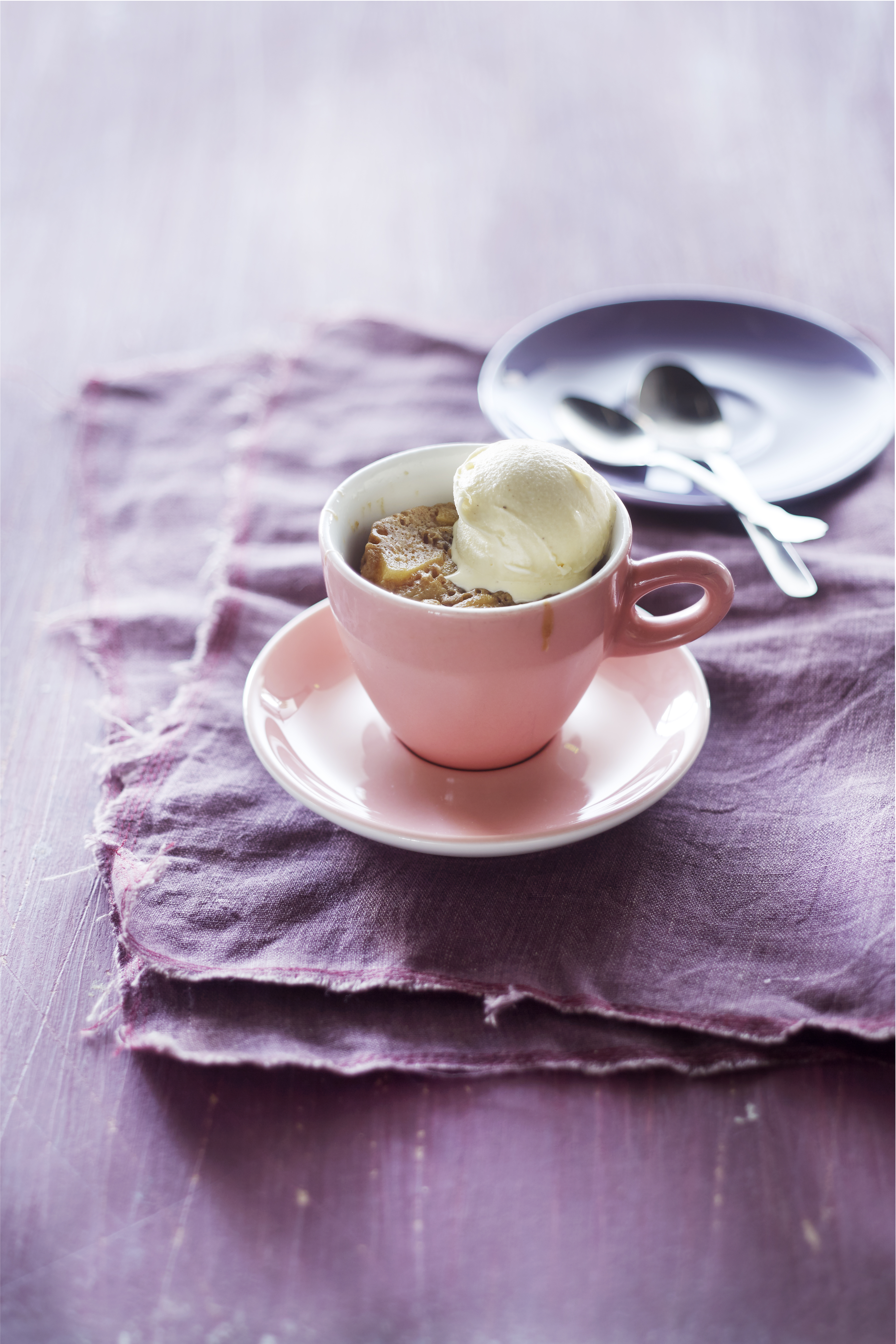 Appelcake in een mok