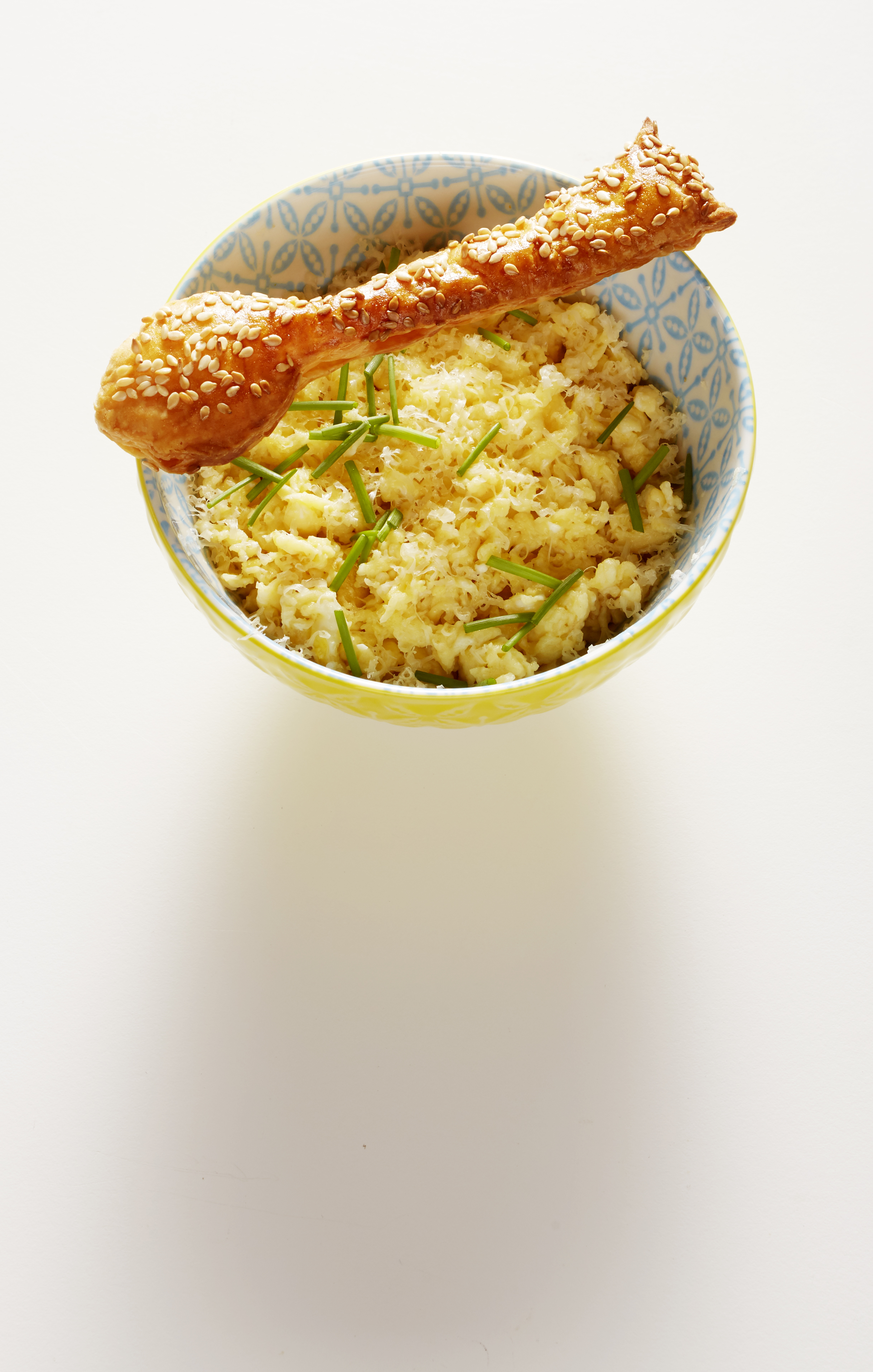 Roerei met eetbare lepel