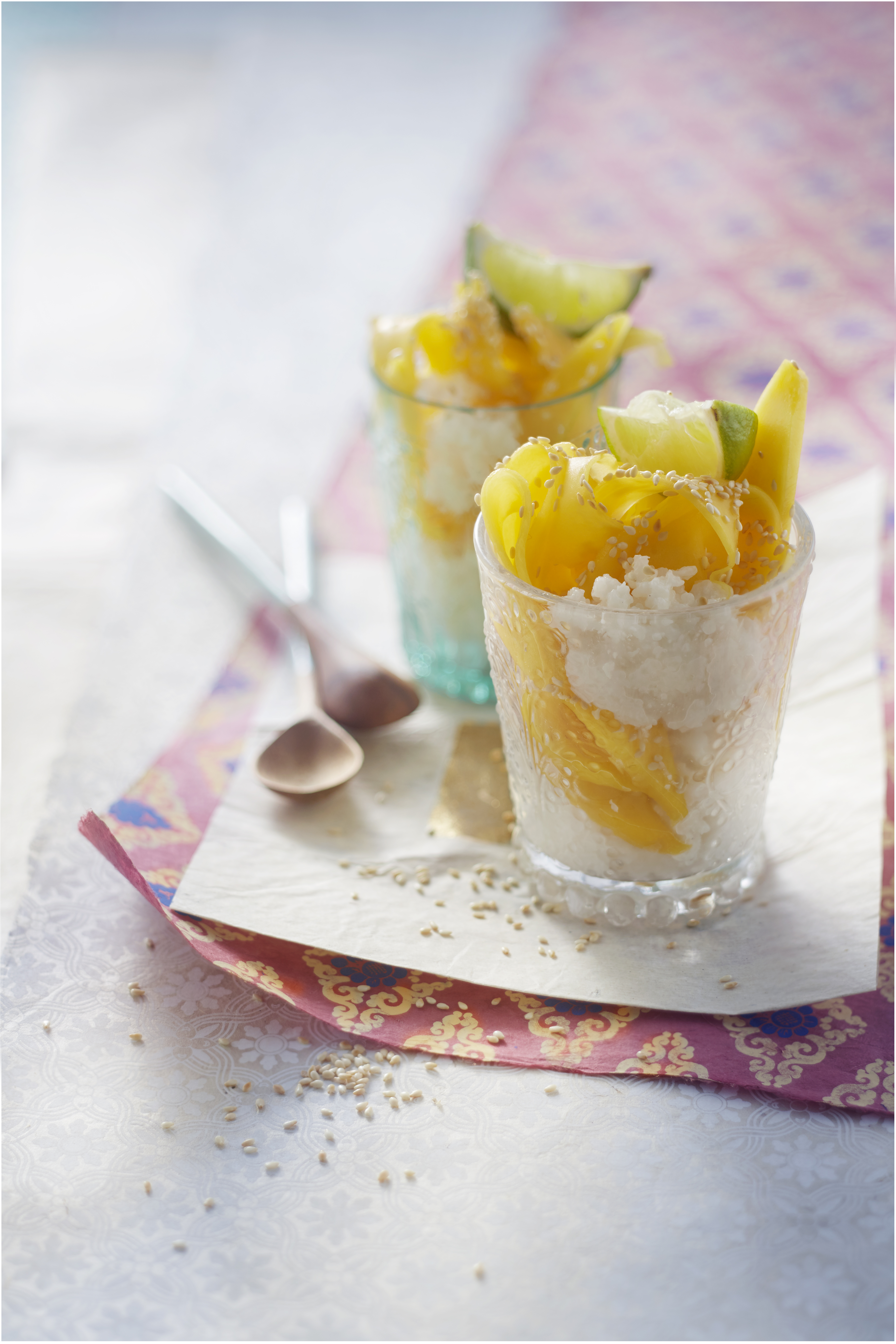 Kokosrijst met mango en sesam