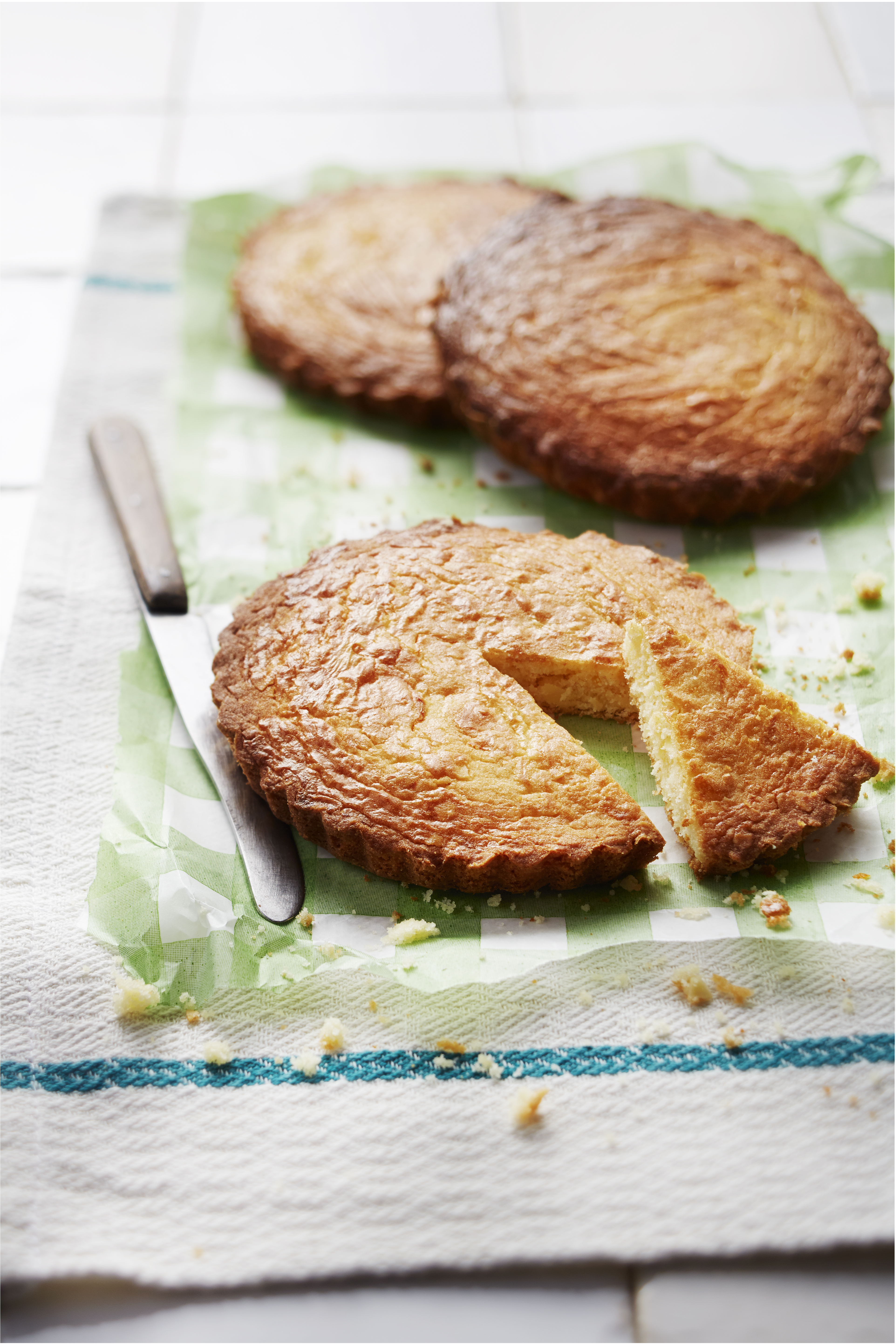 Boterkoek met gekonfijte sinaasappelschil