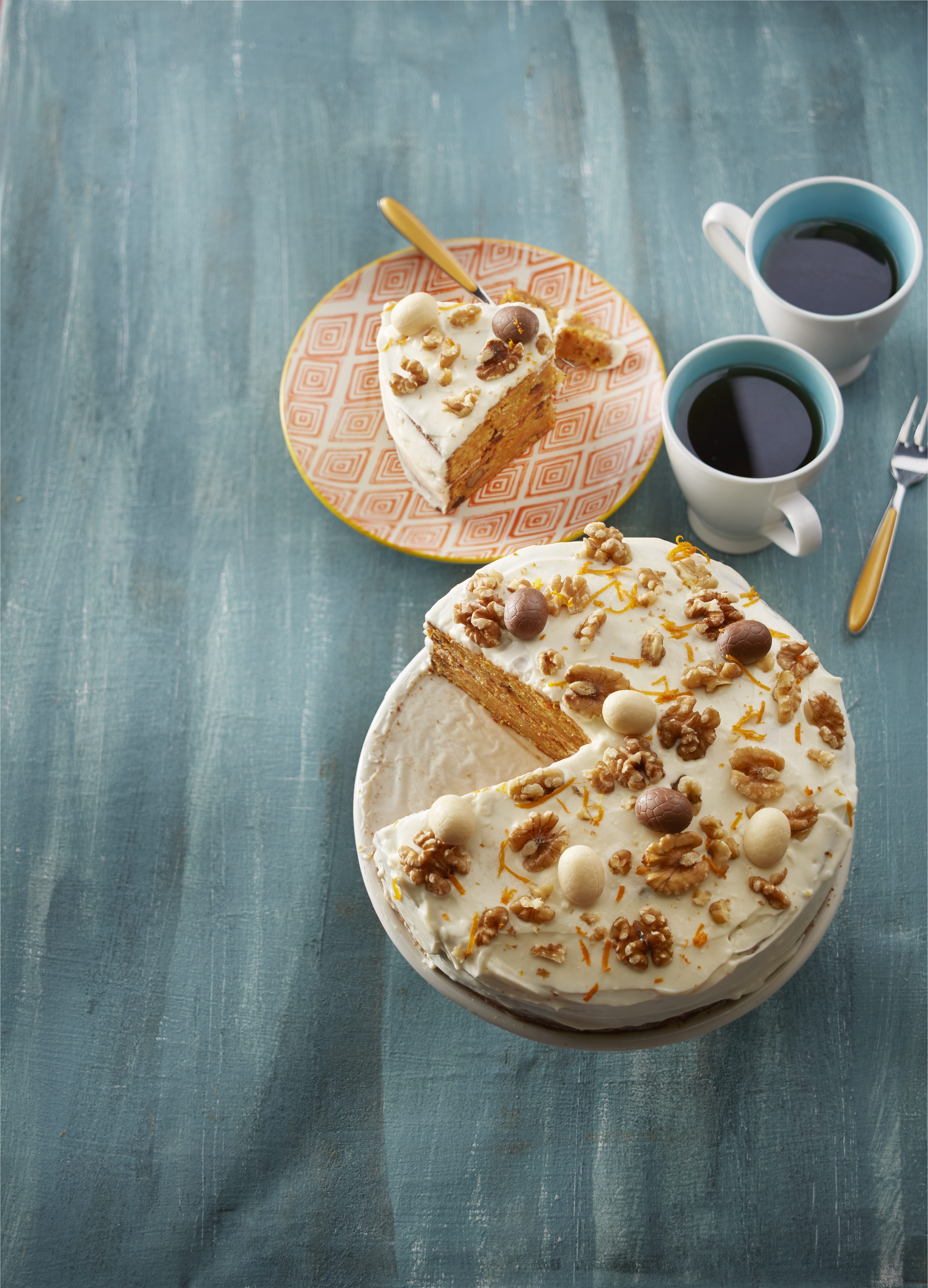 Worteltjestaart met roomkaasvulling