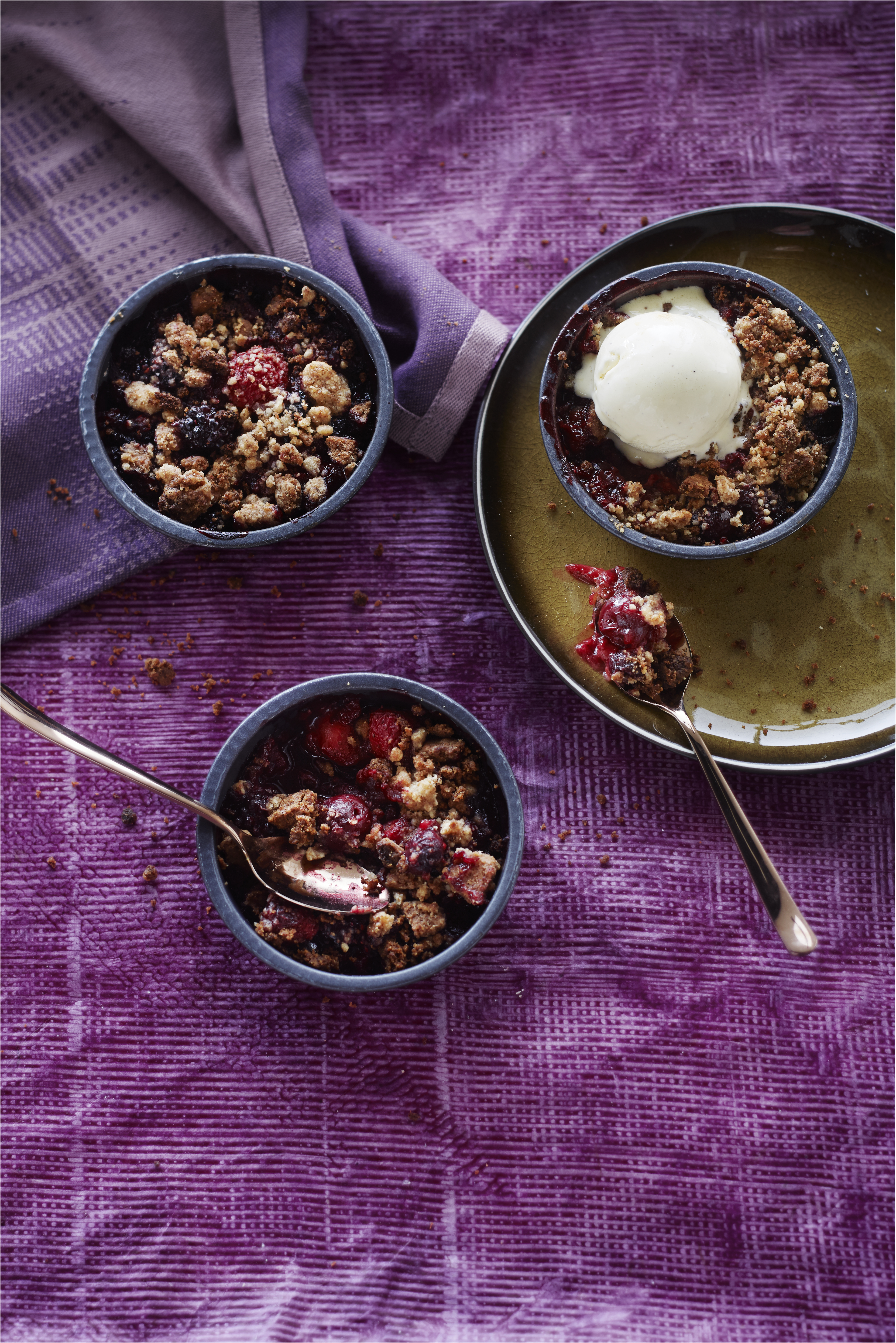 Bosvruchten met speculaascrumble