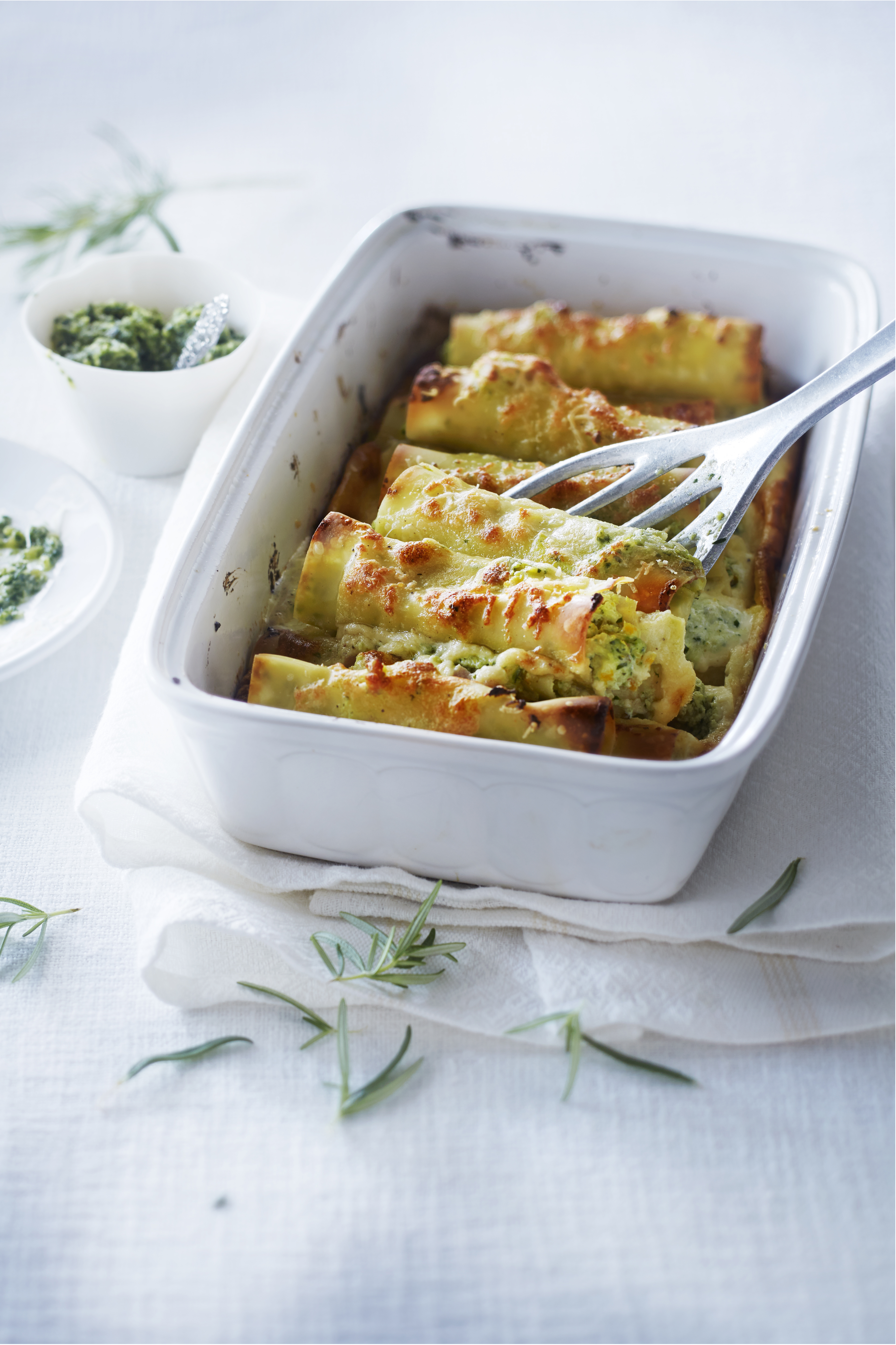 Cannelloni met basilicum-rozemarijnpesto