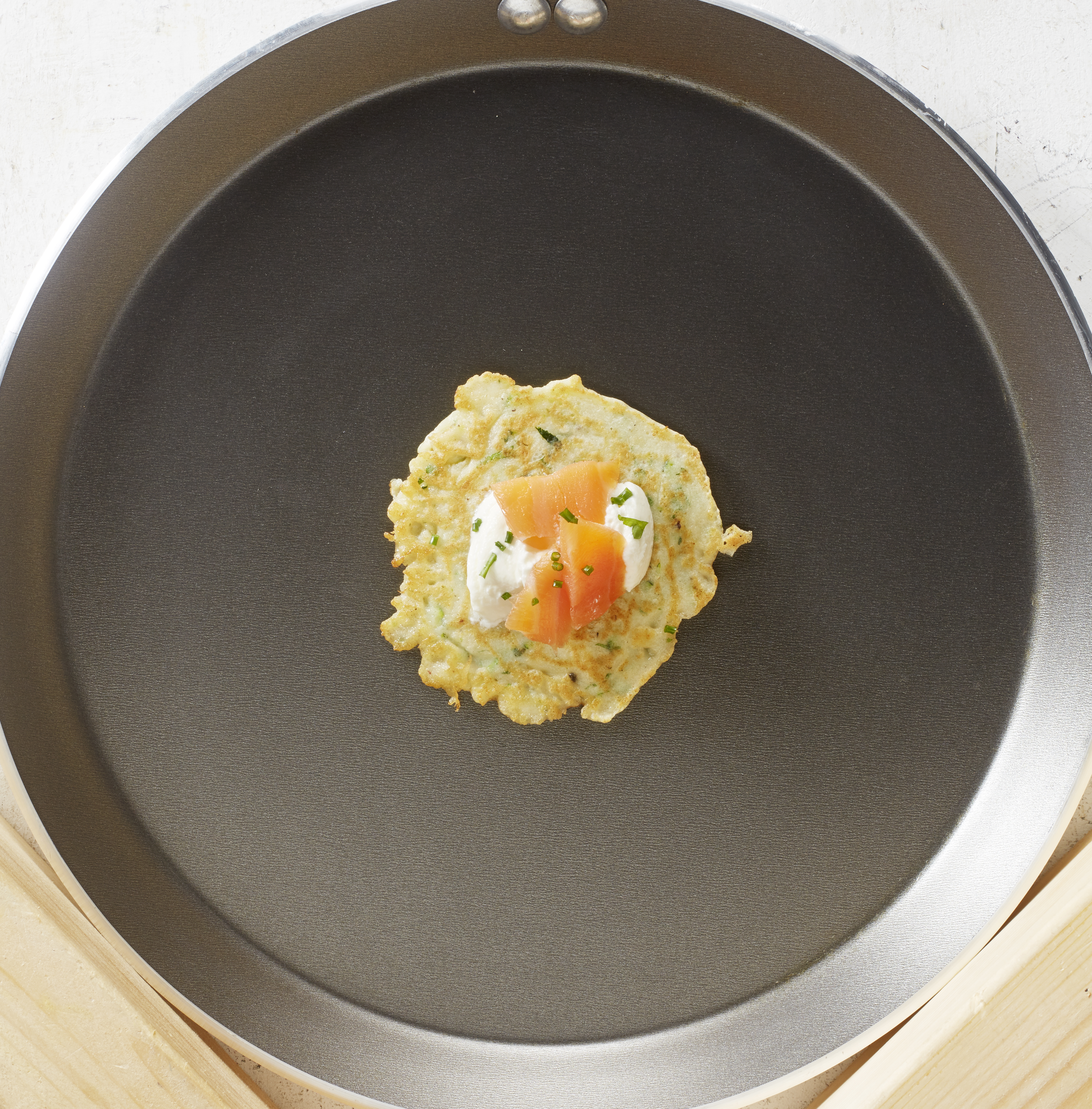 Courgettepannenkoekjes met zalmsnippers