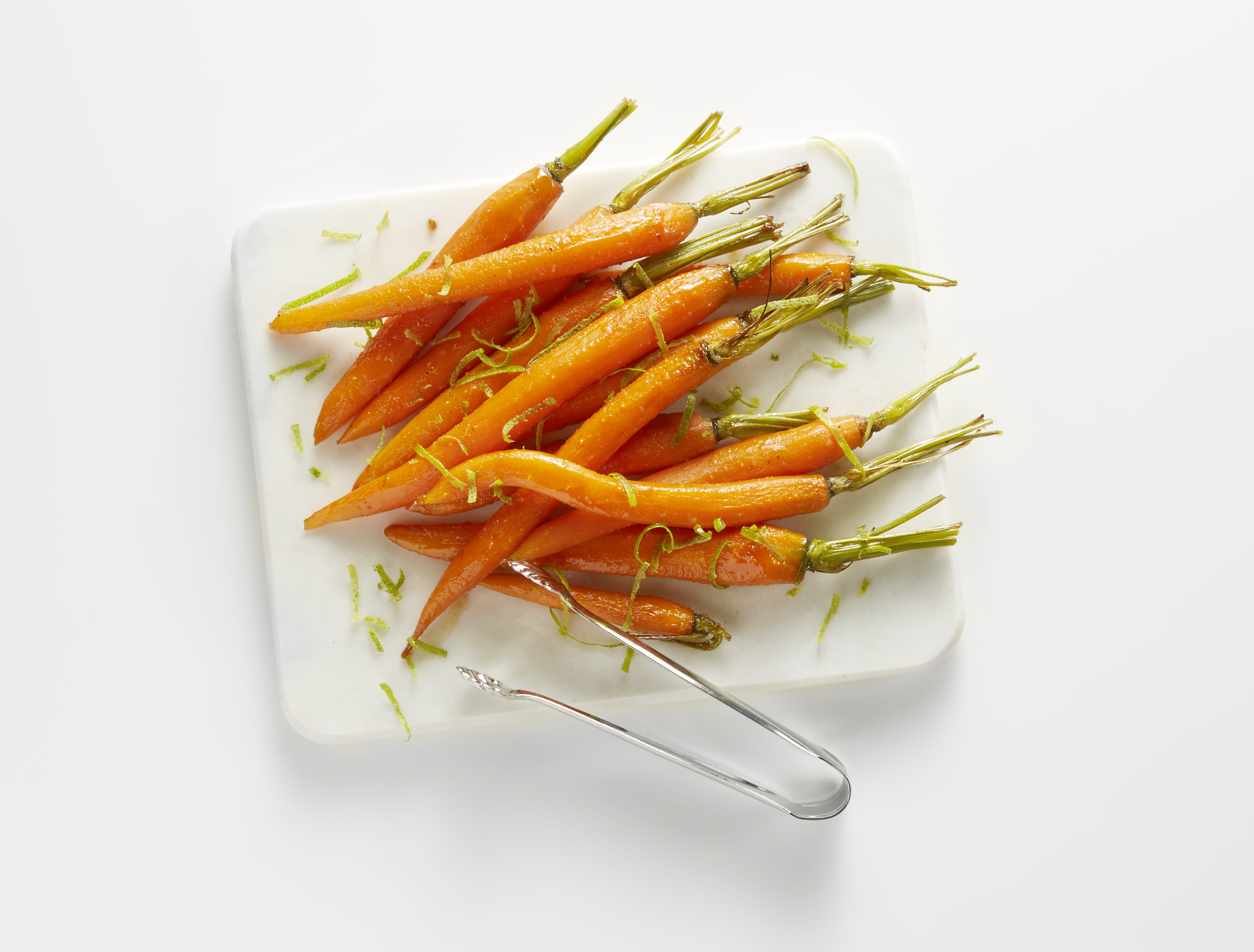 Geglaceerde wortel met koriander en limoen