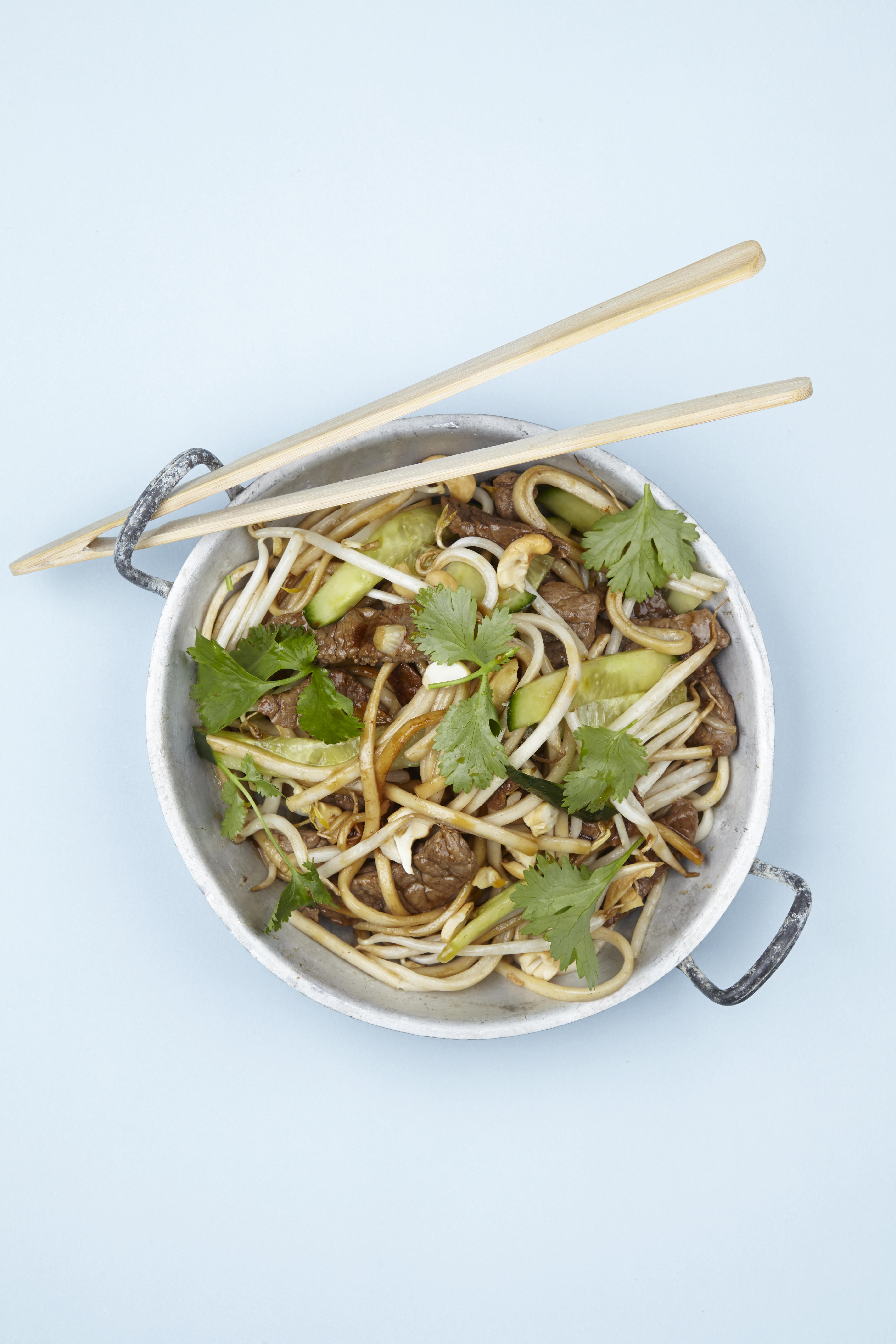 Wokmie met biefstuk, gember en oestersaus