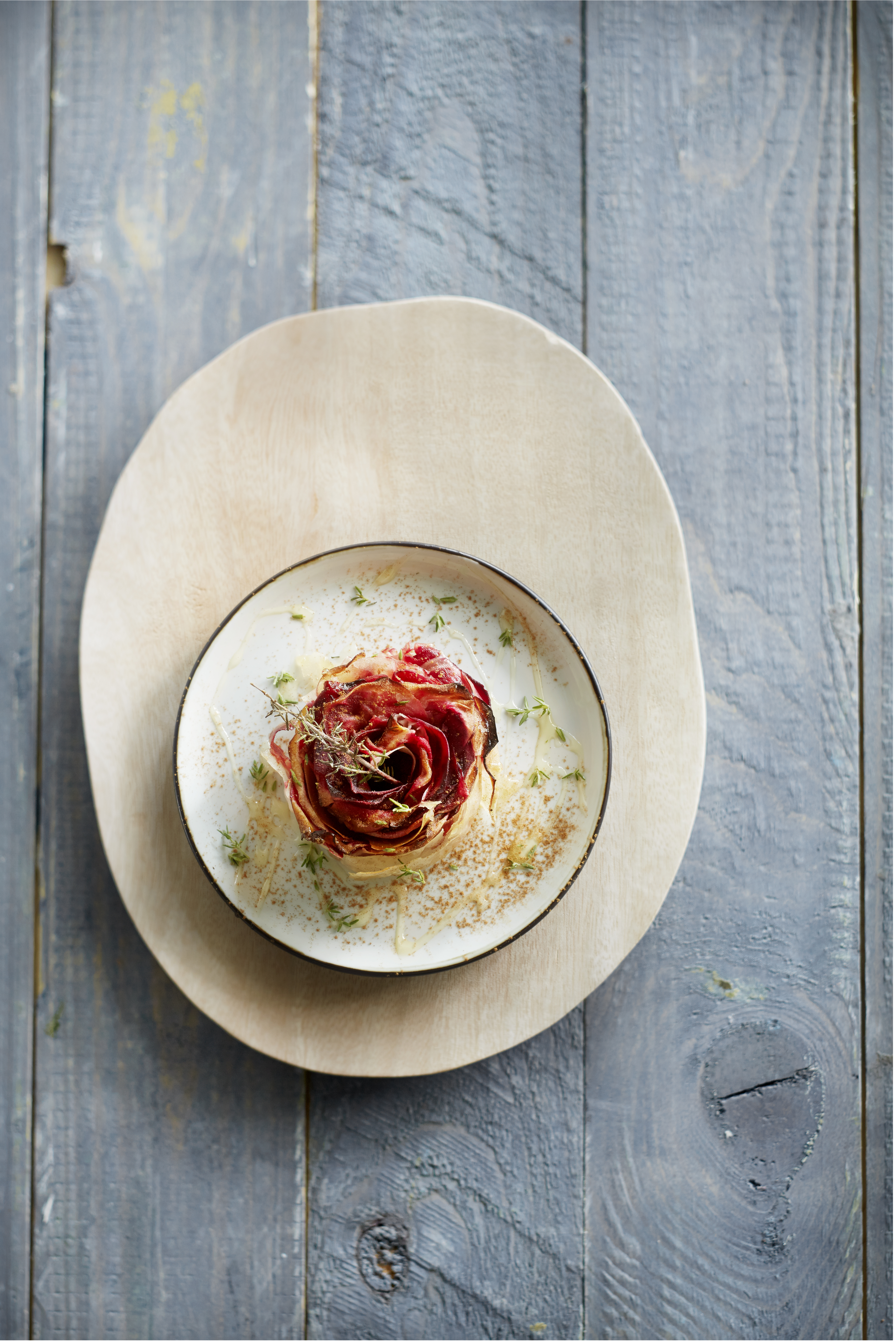 Taartje met biet en rode appel