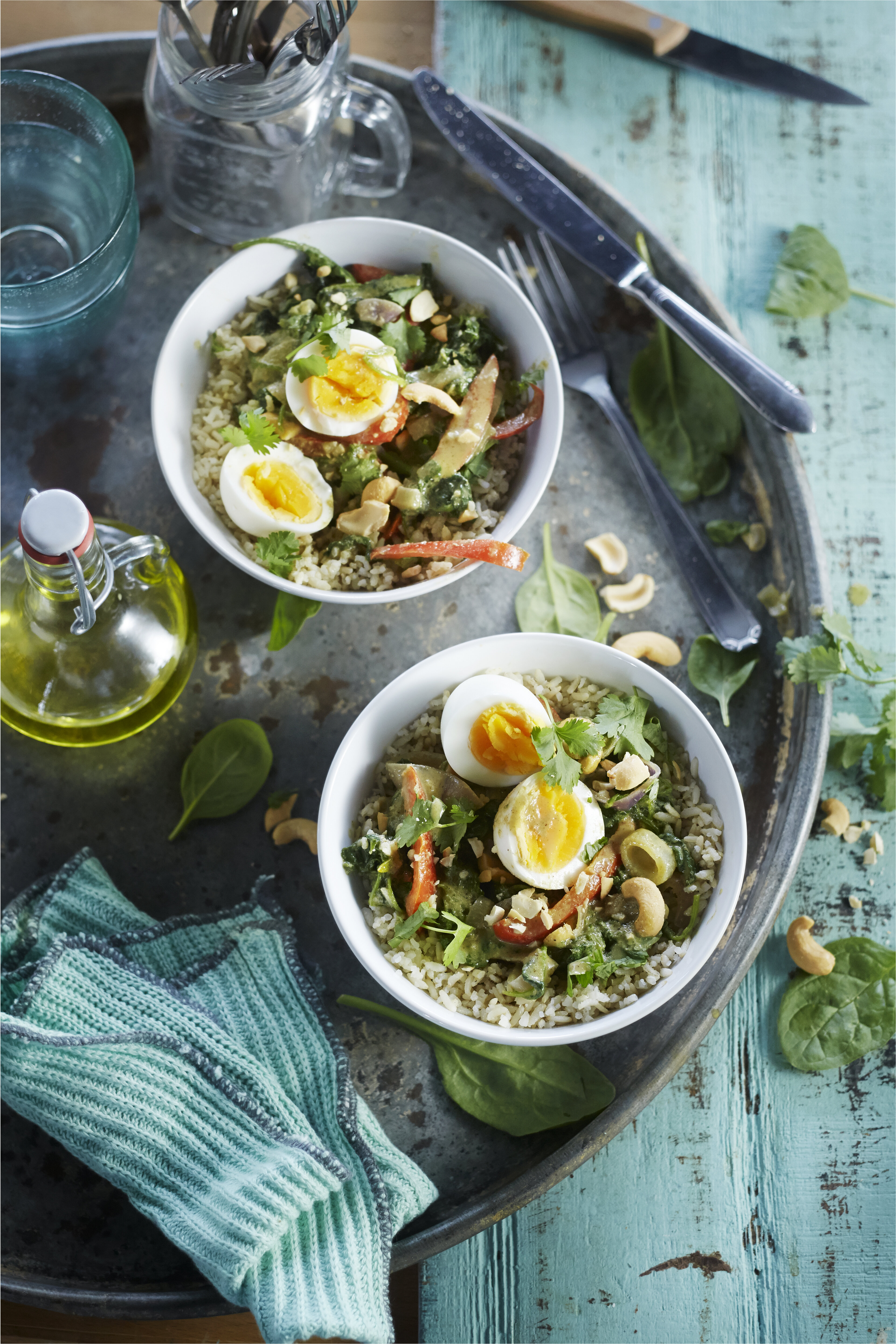 Groene curry met spinazie en ei